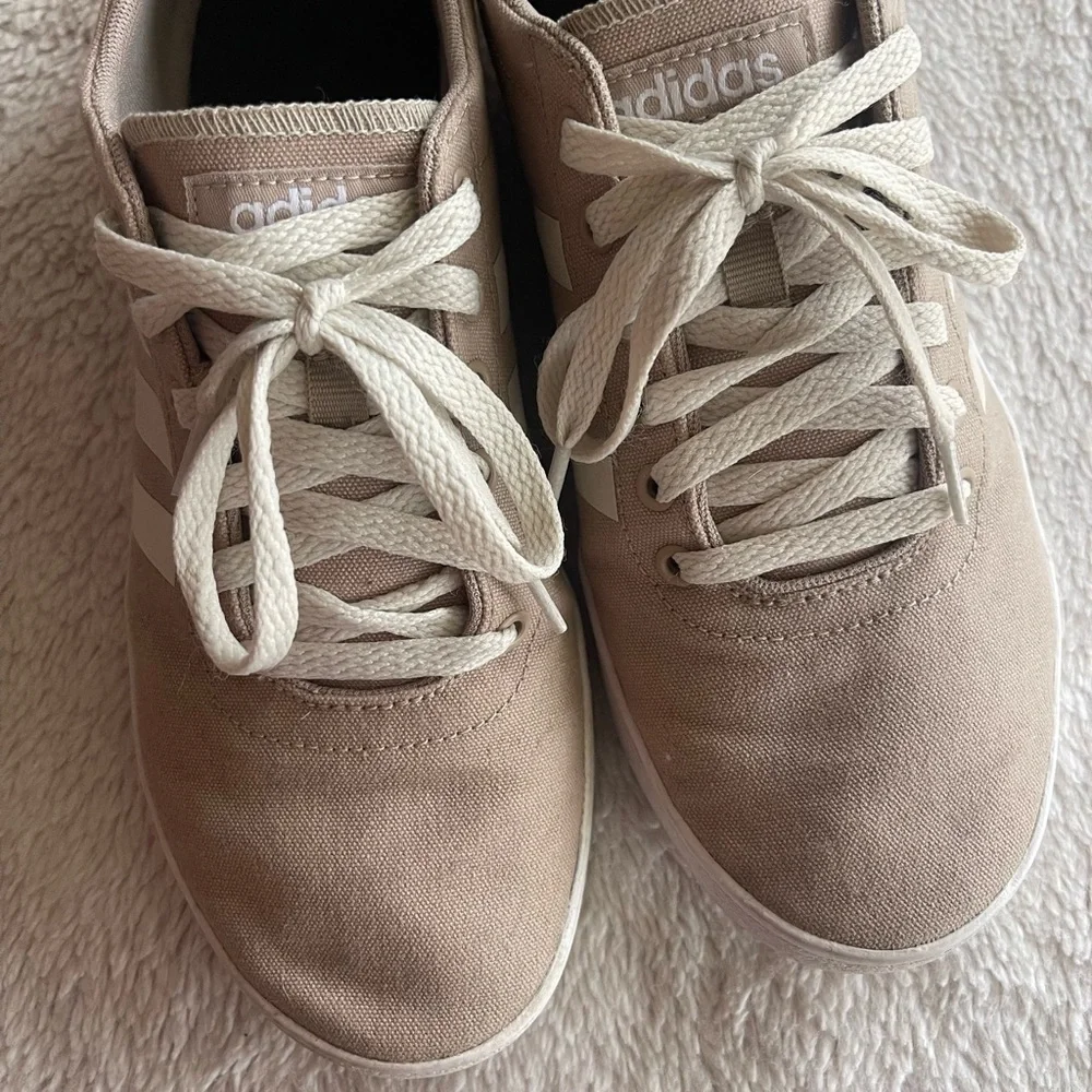 Adidas Men's Easy Vulc 2.0 Canvas Khaki/White Sneakers